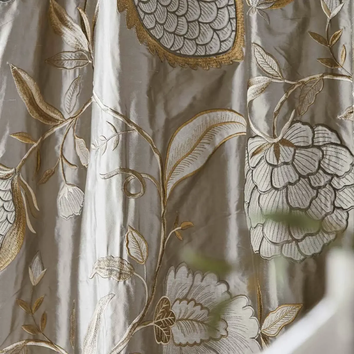Pomegranate Tree Fabric - Platinum by Pomegranate Tree Fabric - Platinum from