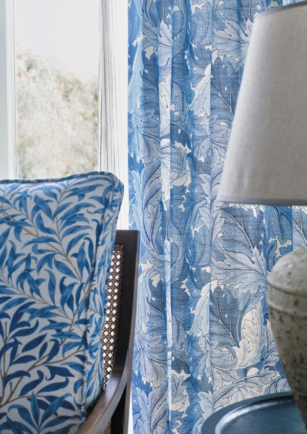 Acanthus Fabric - Leaf Green from
