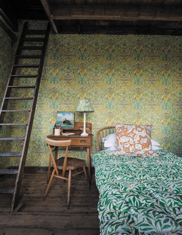 Woodland Weeds Wallpaper - Orange / Turqoise from