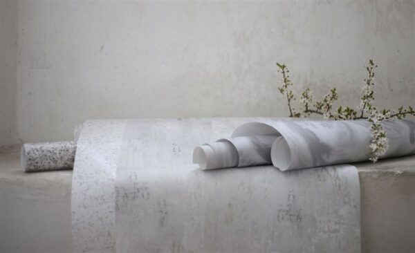 Lustro Wallpaper - Tuberose from