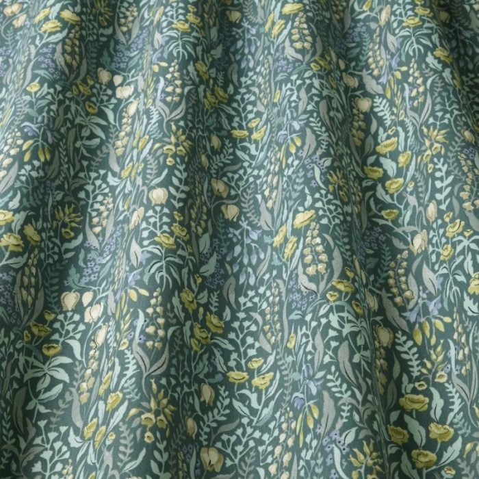 Kelmscott Fabric - Prussian fabric swatch CRAU/KELMSPRU