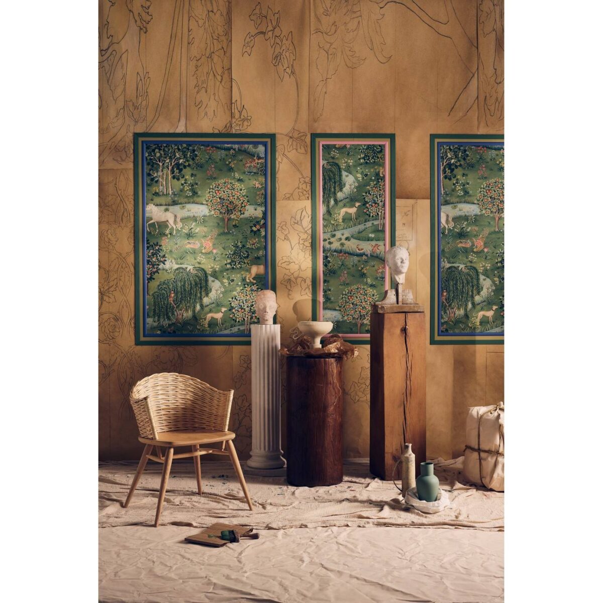 Golden Lily Wallpaper - Olive / Russet from