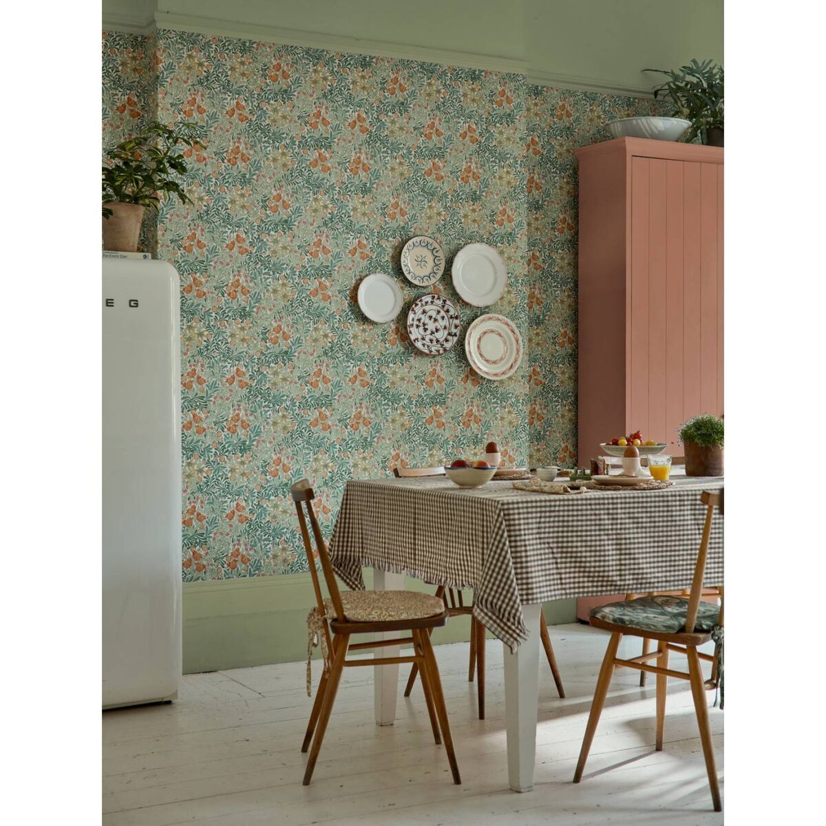 Bower Wallpaper - Boughs Green / Rose by Bower Wallpaper - Boughs Green / Rose from
