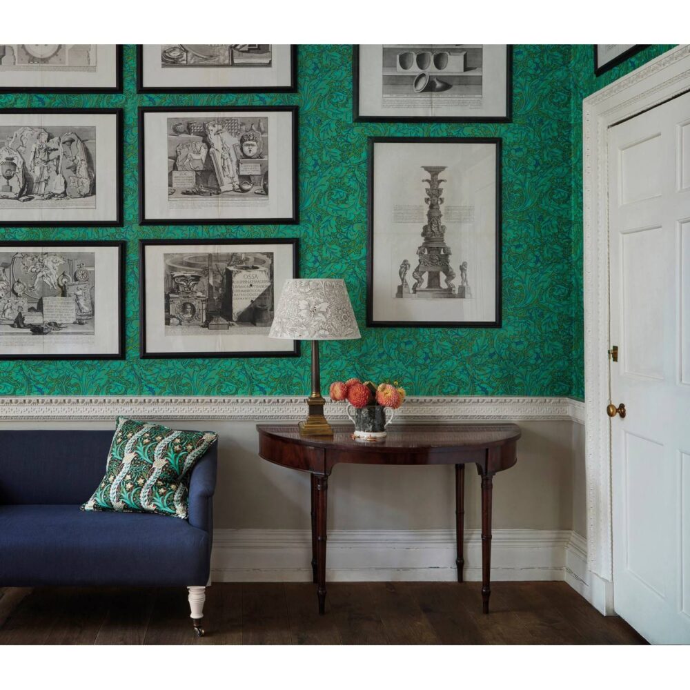 Poppy Wallpaper - Cream / Chocolate from