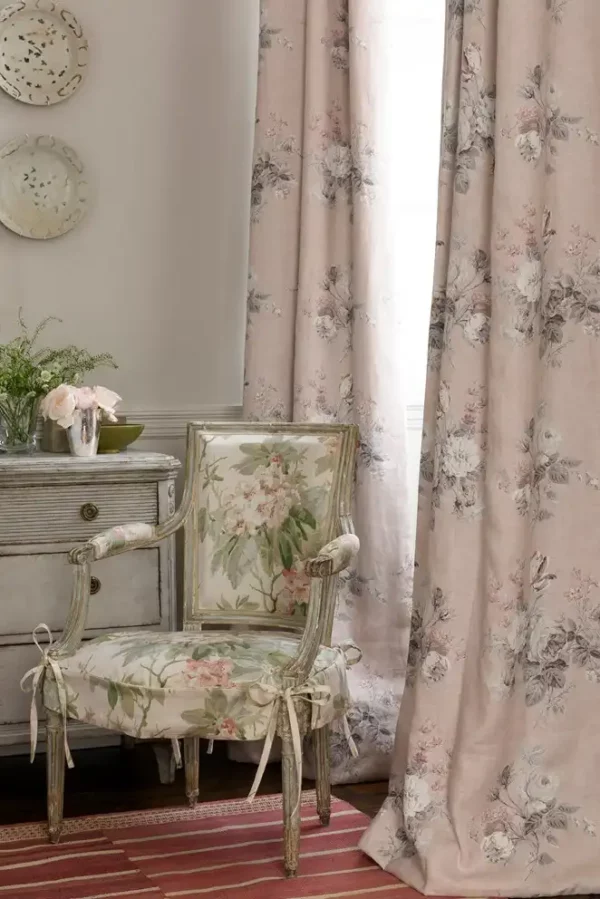 Mereworth Fabric - Pink / Green from