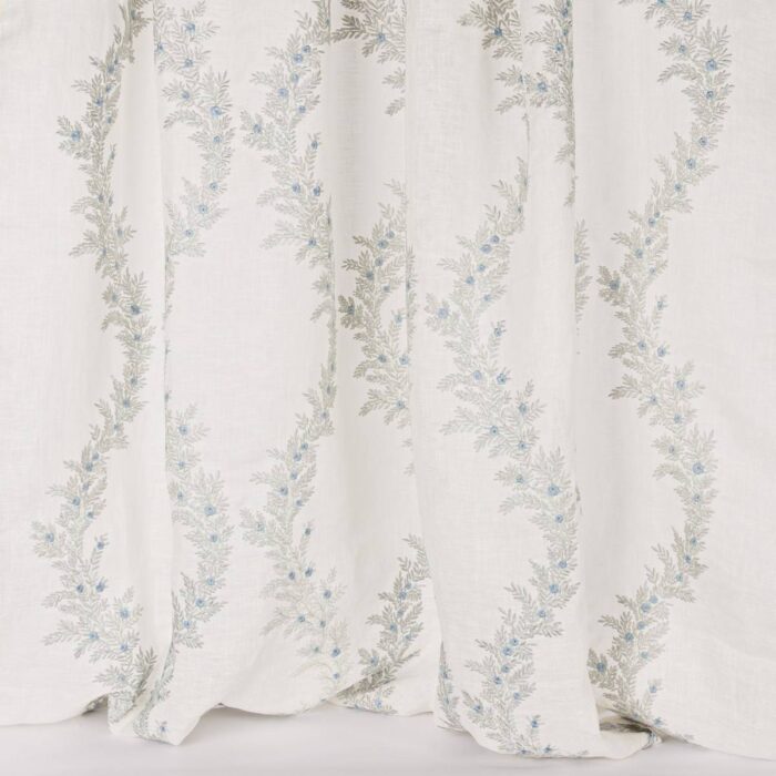 Liliana Fabric - Silver fabric swatch F4811-03