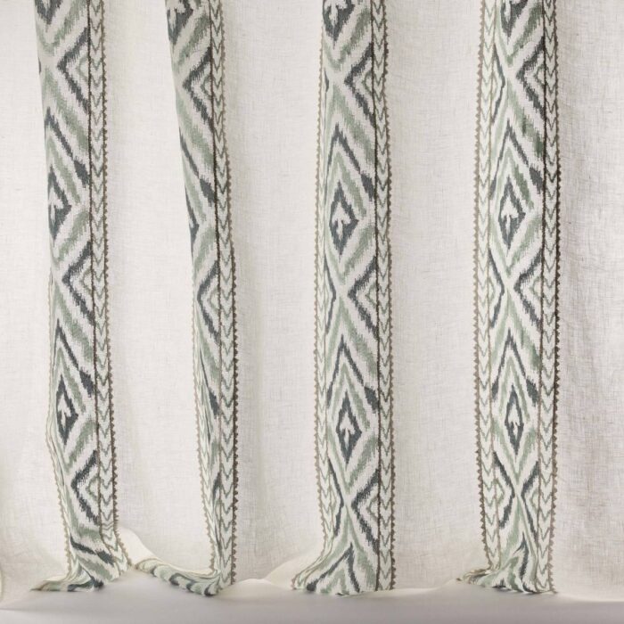 Albury Fabric - Old Blue fabric swatch F4812-01