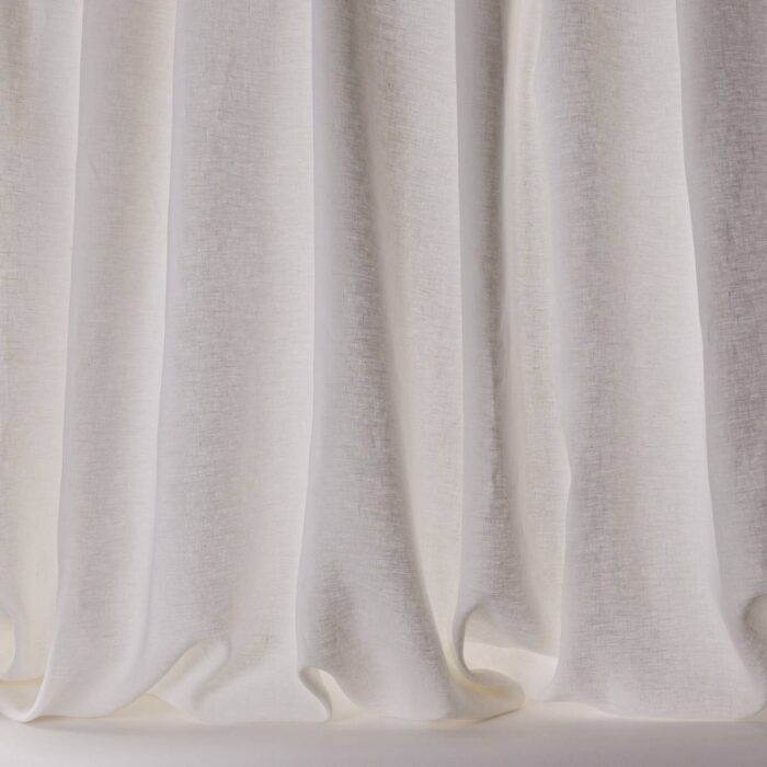Beck Fabric - White fabric swatch F4783-05