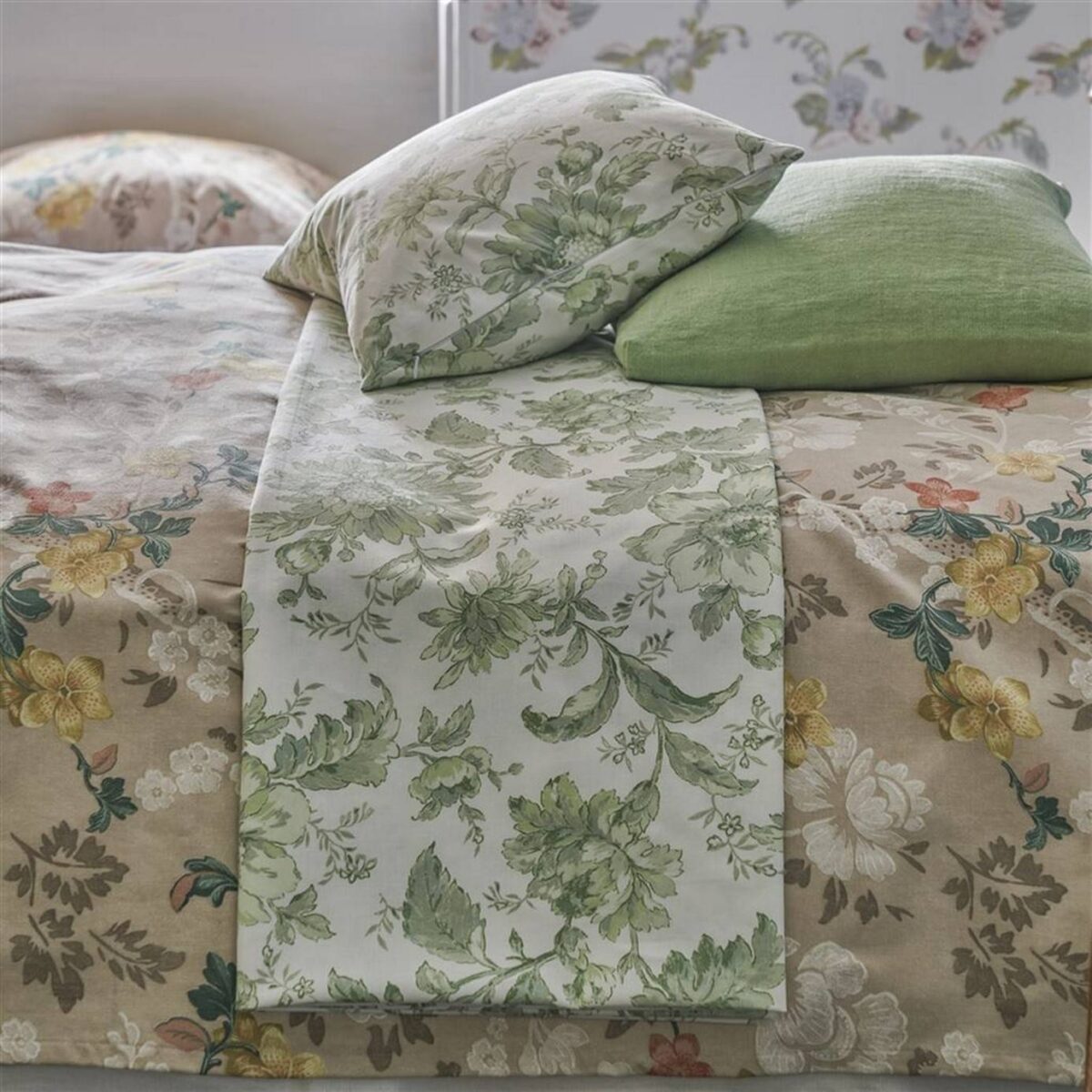 Eagle House Damask Fabric - Seagrass from
