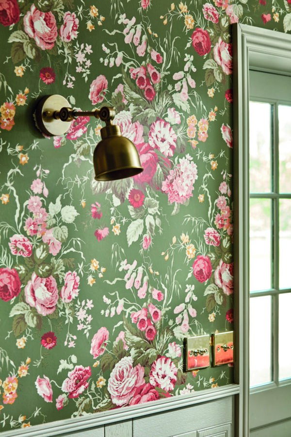 Woodland Ferns Wallpaper - Green from