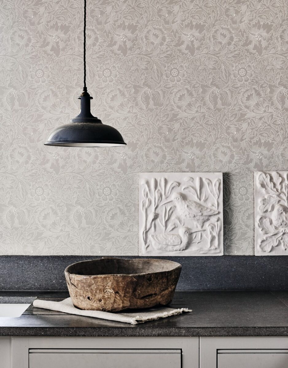 Pure Poppy Wallpaper - Ecru / Stone from
