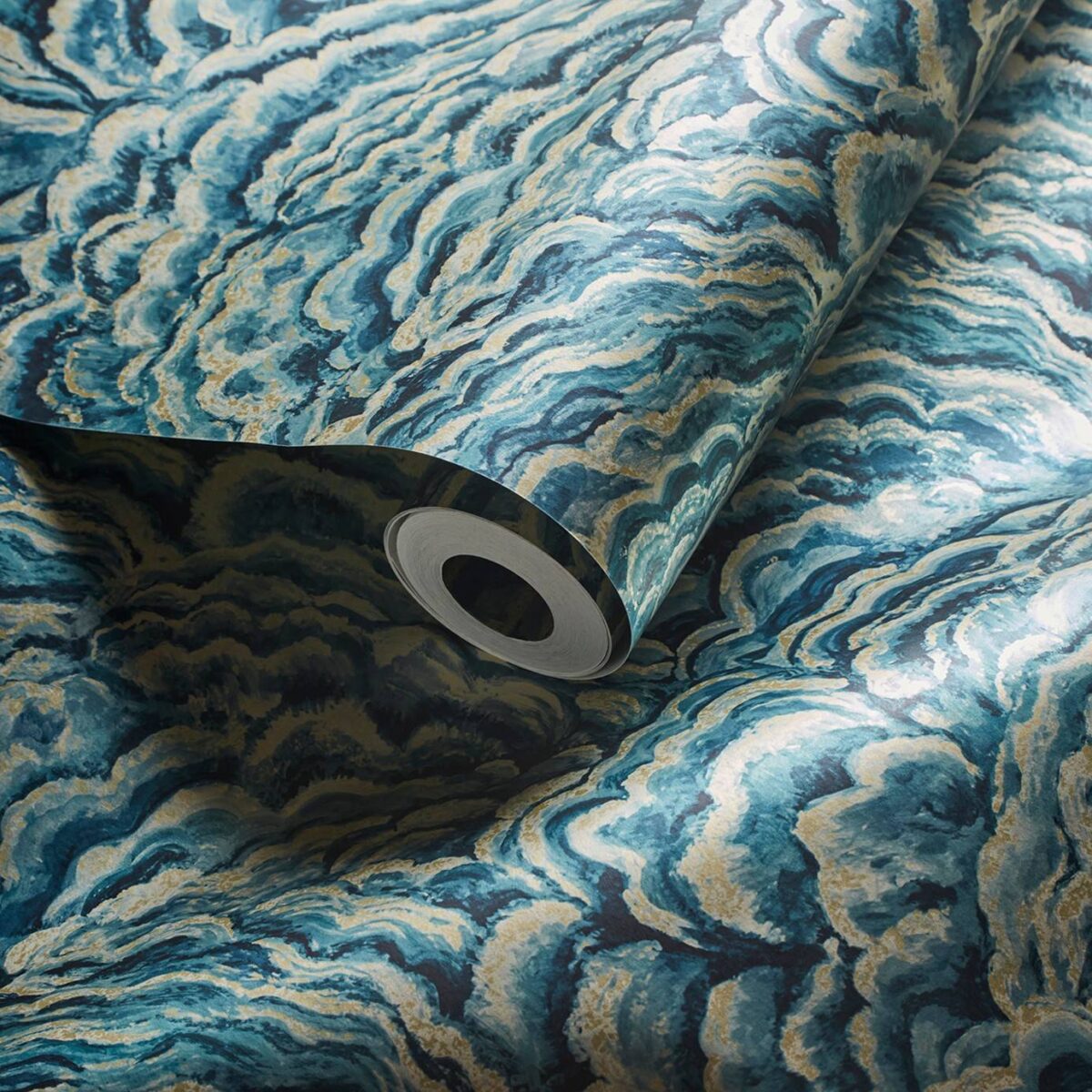 Lumino Wallpaper - Kingfisher / Gilver by Lumino Wallpaper - Kingfisher / Gilver from