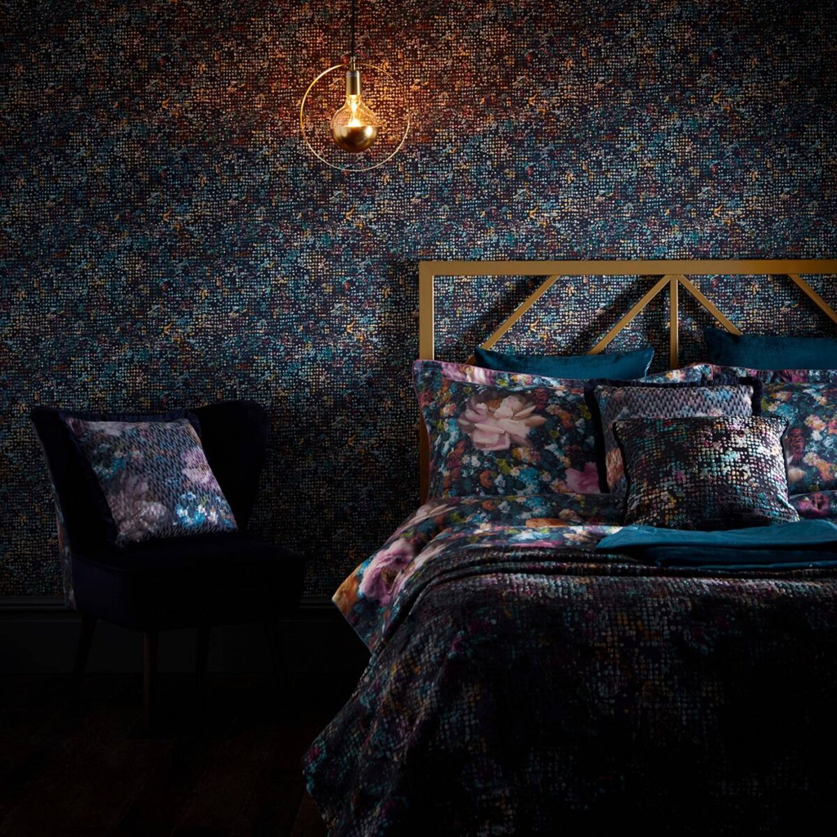 Scintilla Wallpaper - Midnight from
