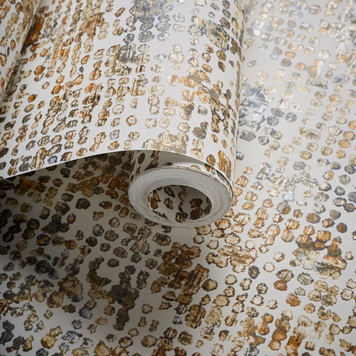 Scintilla Wallpaper - Ochre from