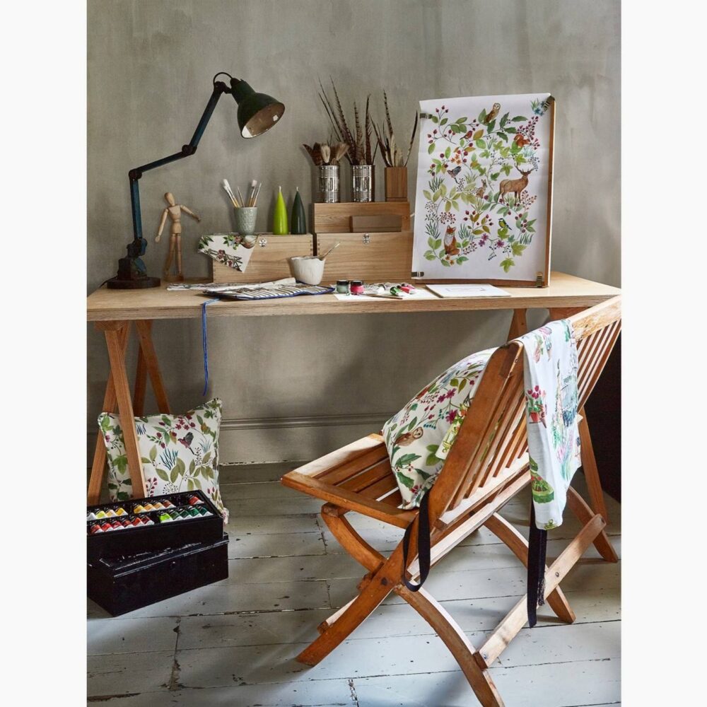 Hedgerow Fabric - Woodrose from