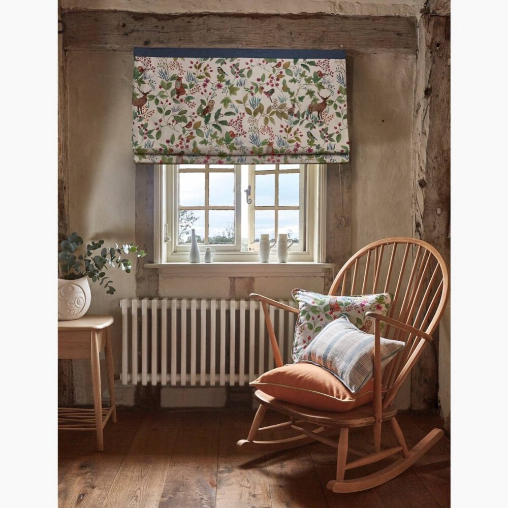 Hedgerow Fabric - Woodrose from