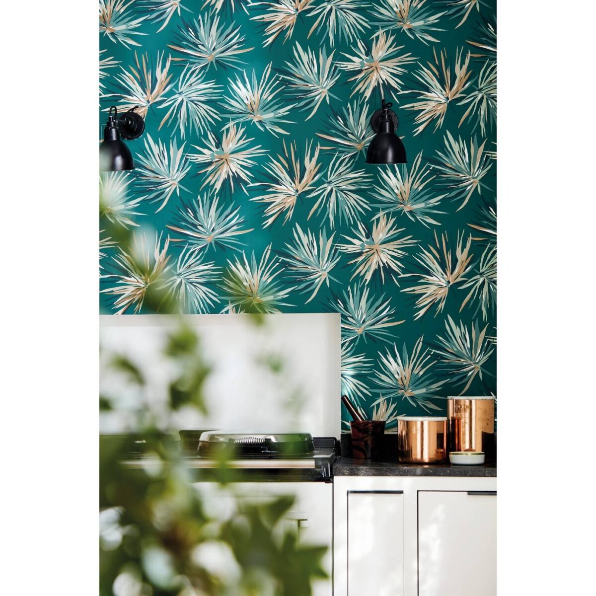 Aucuba Wallpaper - Bronze / Sediment / Pearl from