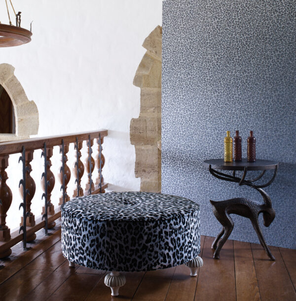 Pardus Wallpaper - Metallic Silver / Pale Stone by Pardus Wallpaper - Metallic Silver / Pale Stone from