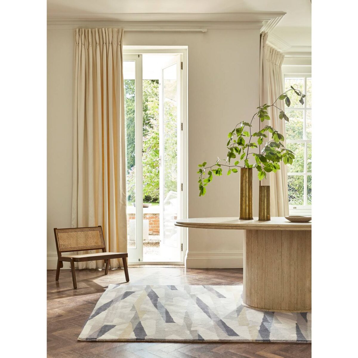 Harlequin Diffinity Rug Oyster (Select Size) from