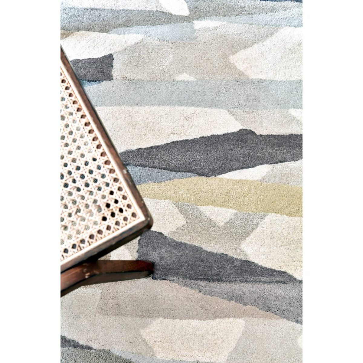 Harlequin Diffinity Rug Oyster (Select Size) from
