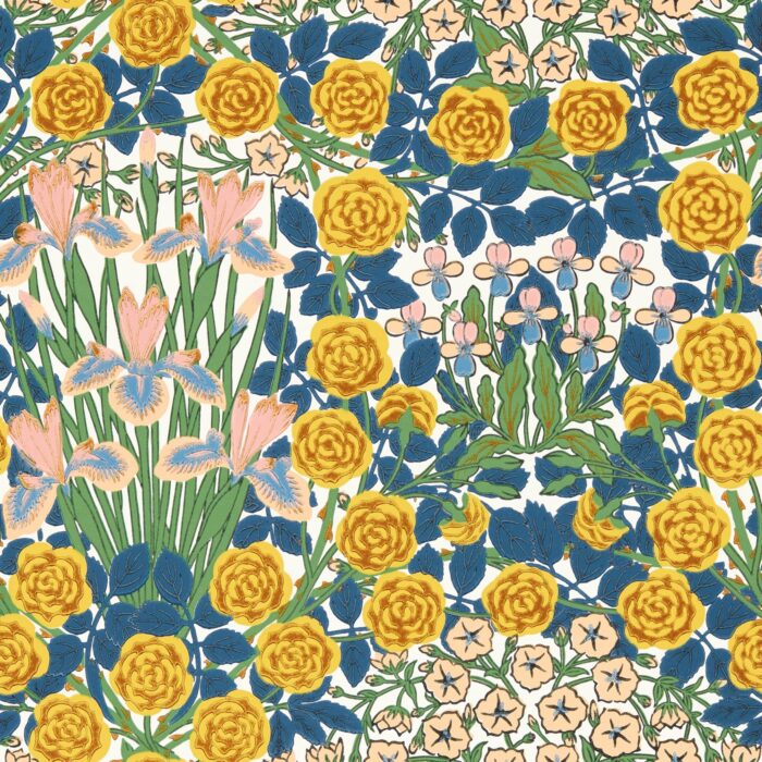 Campanula Wallpaper - Autumn Garden fabric swatch MVOW217353