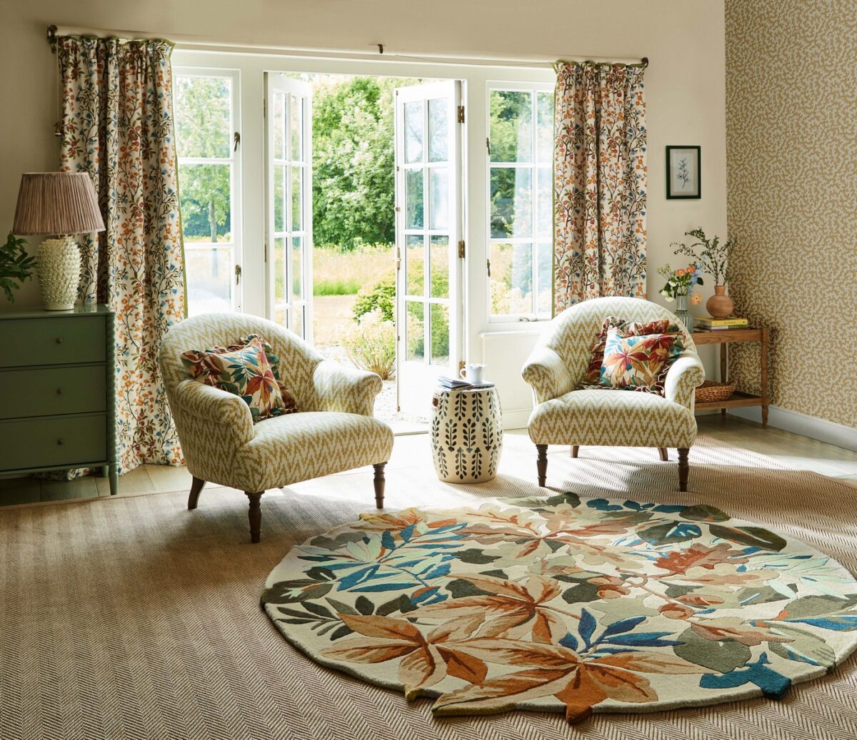 Sanderson Robins Wood Round Rug Russet Brown (Select Size) from
