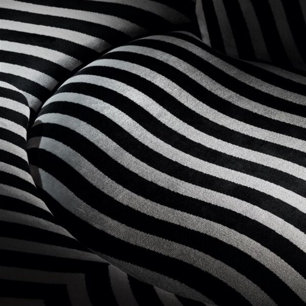 Roubine Fabric - Taureau from