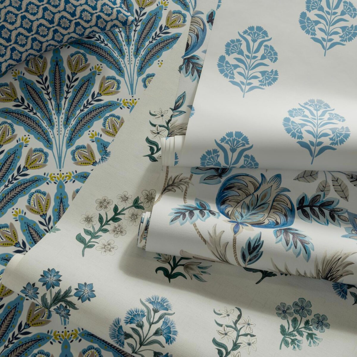 Sizergh Wallpaper - Denim from
