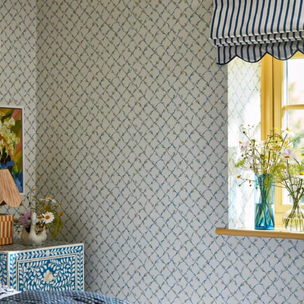 daisy chain trellis wallpaper with blue stripe blind