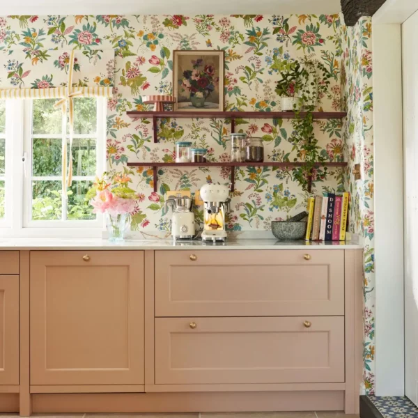 Woodland Floral Wallpaper - Peridot / Ruby / Pearl by Woodland Floral Wallpaper - Peridot / Ruby / Pearl from