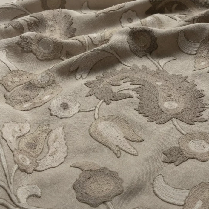 Sarouk Fabric - Parchment swatch