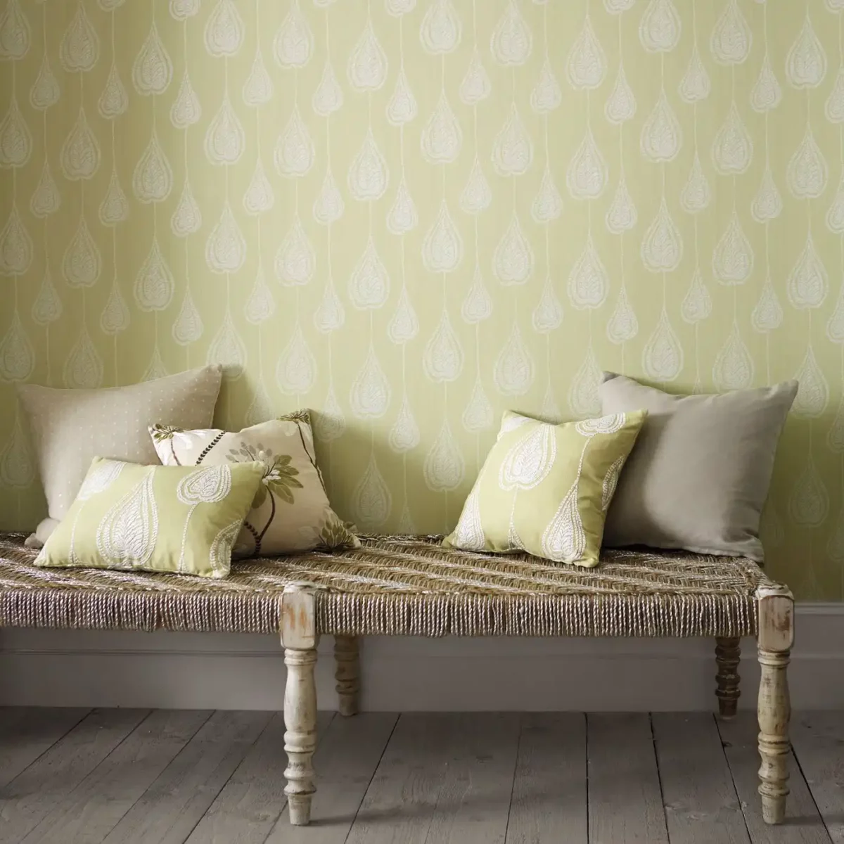 Gigi Wallpaper - Shell by Gigi Wallpaper - Shell from