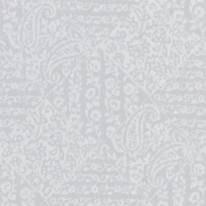 white traditional wallpaper from william yeoward
