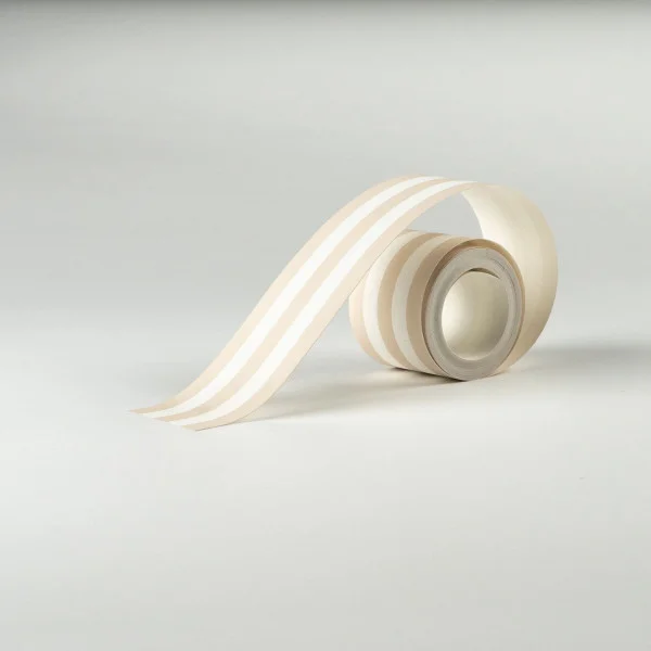 La Delicate Border - Beige Creme by La Delicate Border - Beige Creme from