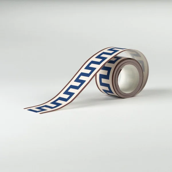 L Audacieuse Border - Bleu Outremer / Amarena by L Audacieuse Border - Bleu Outremer / Amarena from