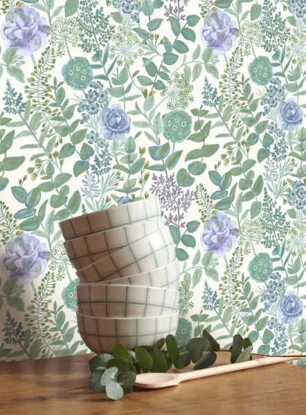 Garden Flowers Wallpaper - Bleu / Vert by Garden Flowers Wallpaper - Bleu / Vert from