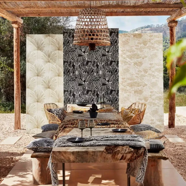 Nirmala Wallpaper - Gilver / Oyster by Nirmala Wallpaper - Gilver / Oyster from