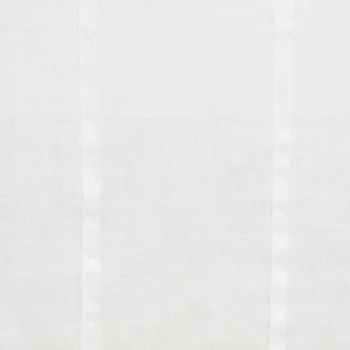 Knowsley Fabric - Ivory swatch