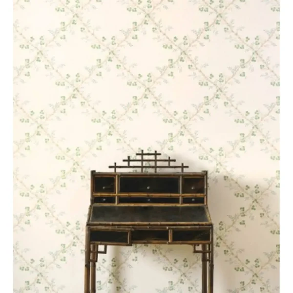Leaf Trellis Wallpaper - Pale Green by Leaf Trellis Wallpaper - Pale Green from