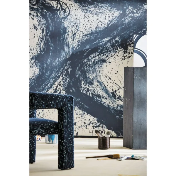 Reflected Obsidian Wallpaper - Azurite from