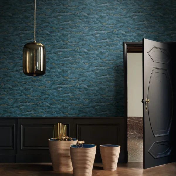 Sohar Wallpaper - Marine / Dore by blue contemporary wallpaper and wall with vases and lamps