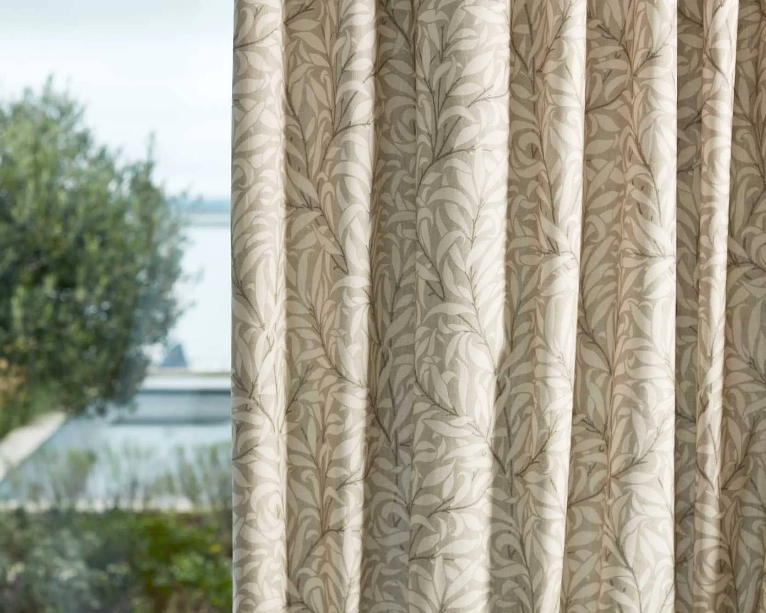 Brand Spotlight: William Morris by Pure Willow Boughs