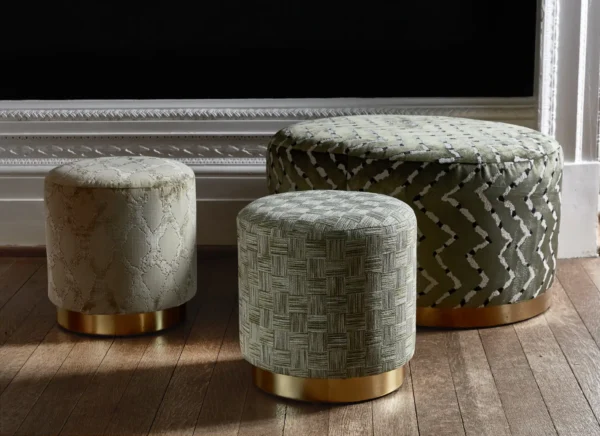 brown checked pouf with chair