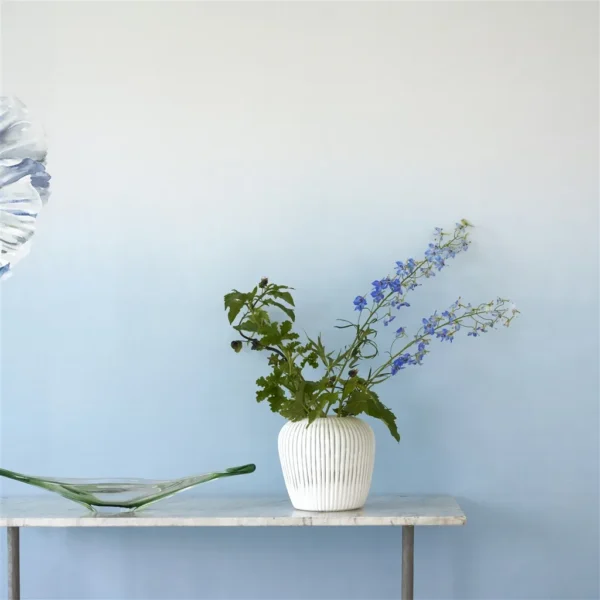 Coquelicot Ombre Wallpaper from Designers Guild Palette Provencale Wallpapers collection - blue contemporary