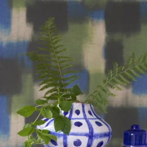 Carrés Ombrés Wallpaper from Designers Guild Palette Provencale Wallpapers collection - green checked