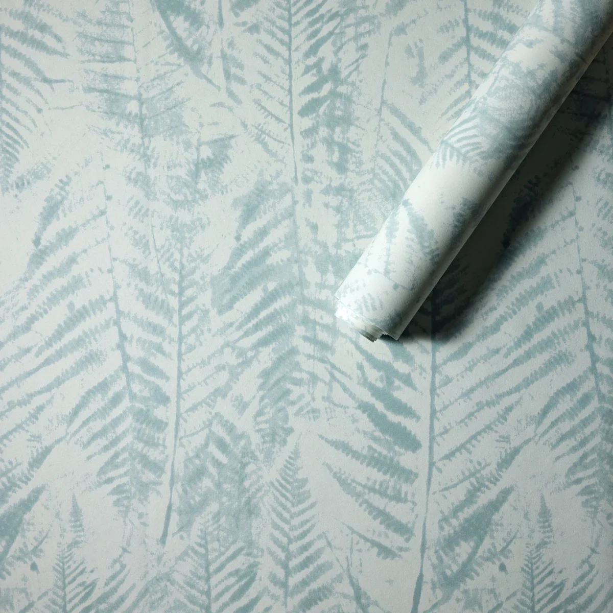 Kayu Wallpaper from Harlequin Signature Wallpapers collection - blue contemporary
