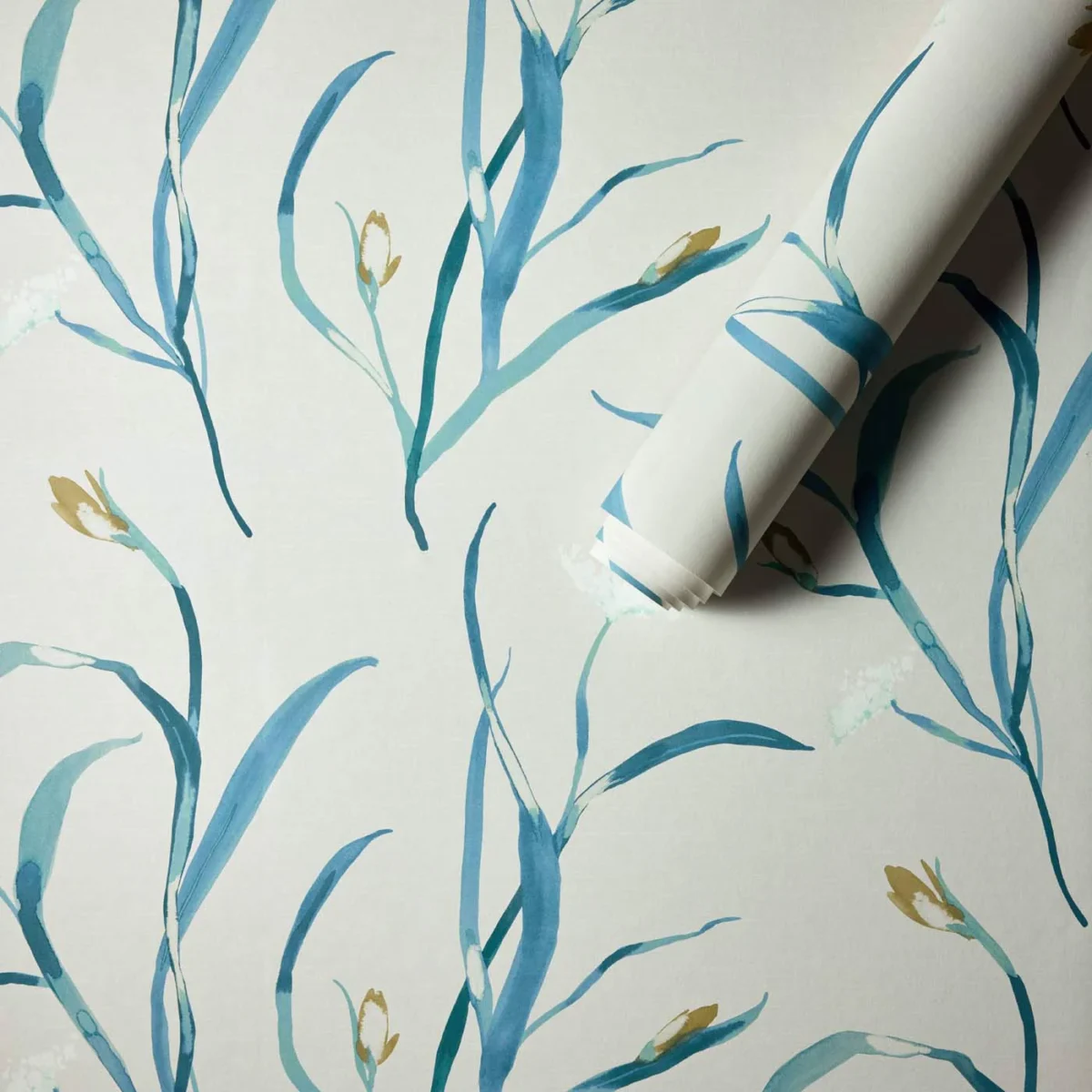 Saona Wallpaper from Harlequin Signature Wallpapers collection - blue botanical