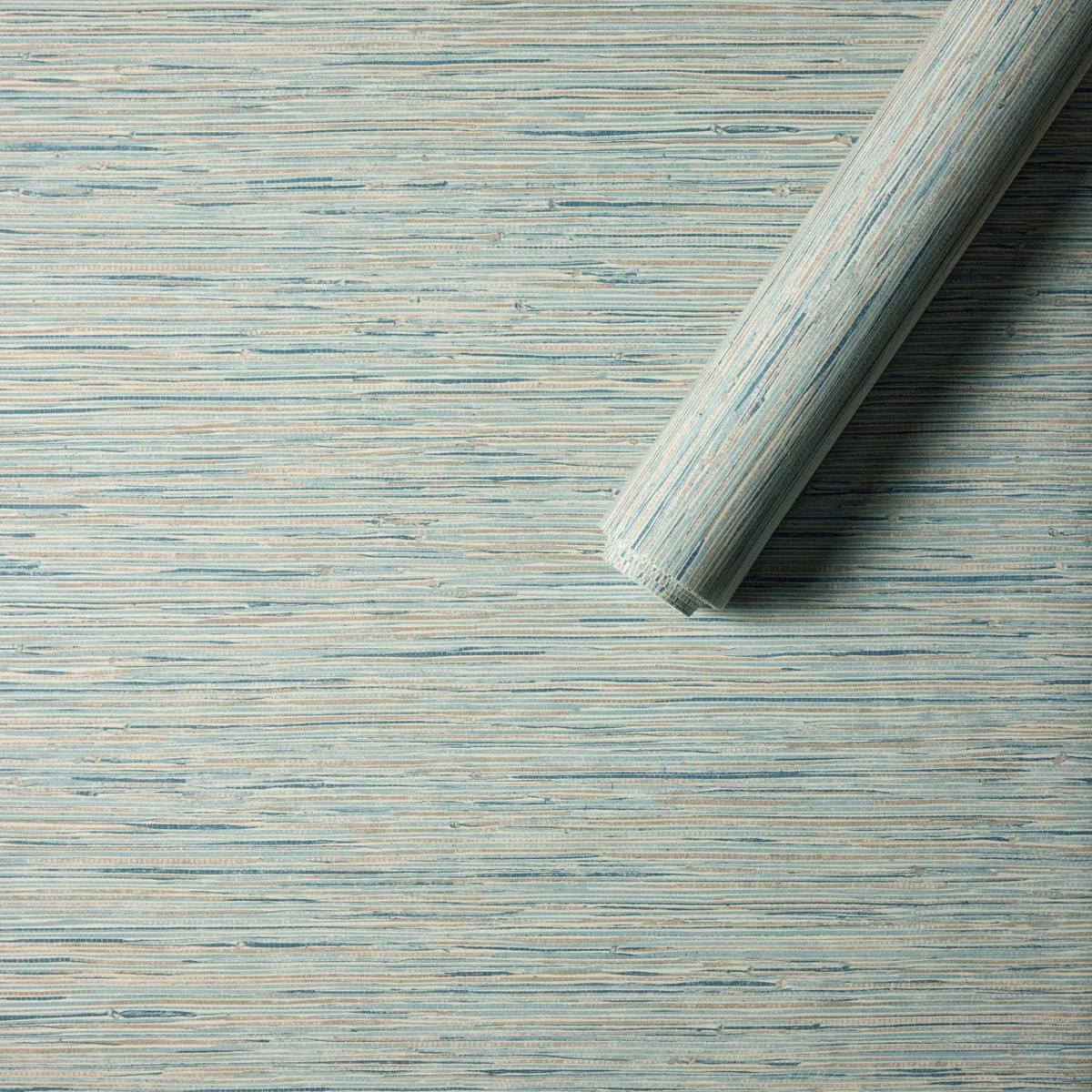 Seri Wallpaper from Harlequin Signature Wallpapers collection - blue contemporary